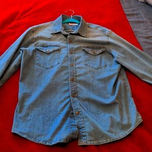 Wrangler mens denim shirt worn once